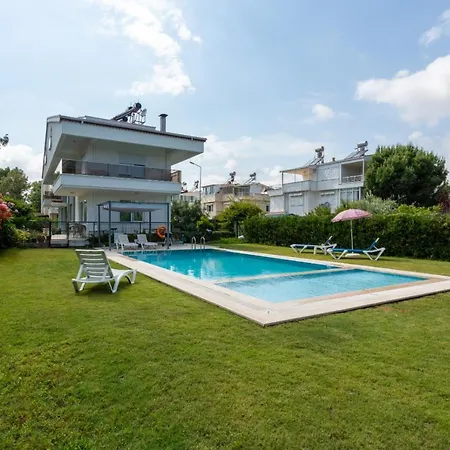 Olinda Villa
